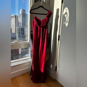 Fame & Partners Francois Dress in Burgundy size 6